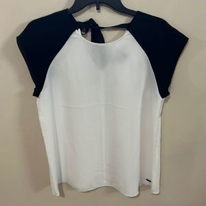 ARMANI Exchange Size Medium Never Women’s Dress Shirt